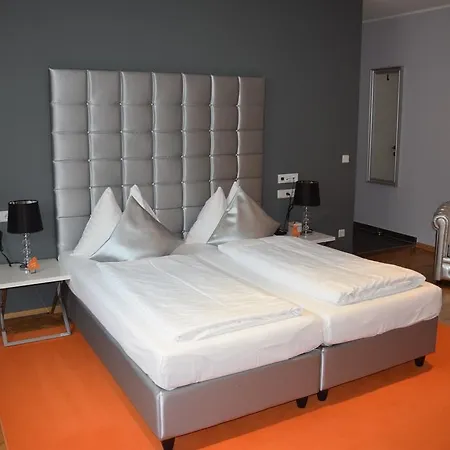 Stadthotel Guertler Hotell 3*