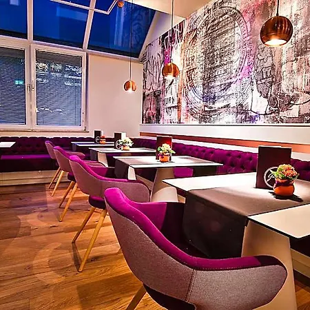 מלון Stadthotel Guertler 3*