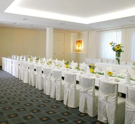 Stadthotel Guertler מלון