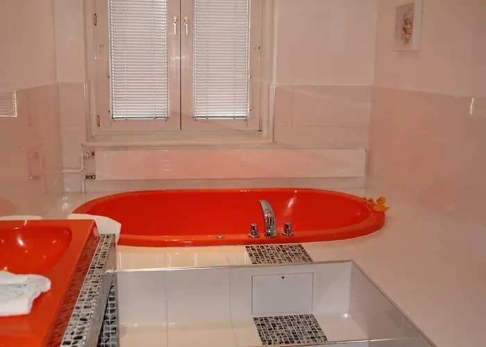 Stadthotel Guertler 3* אמשטטן